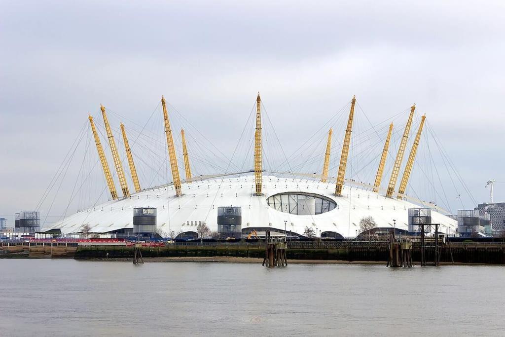 Full Apartment Close To Excel Centre, London City Airport , O2 Arena 외부 사진